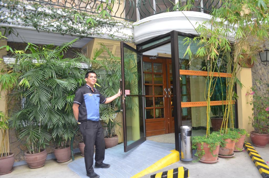 Saint Illian'S Inn Makati Makati City Buitenkant foto