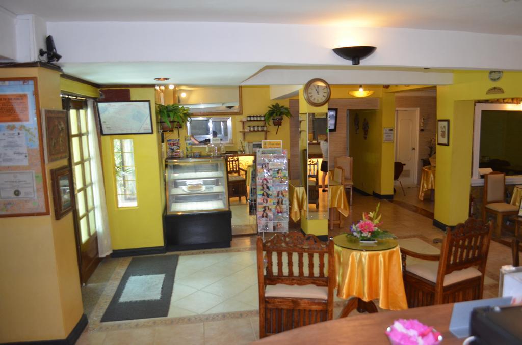 Saint Illian'S Inn Makati Makati City Buitenkant foto