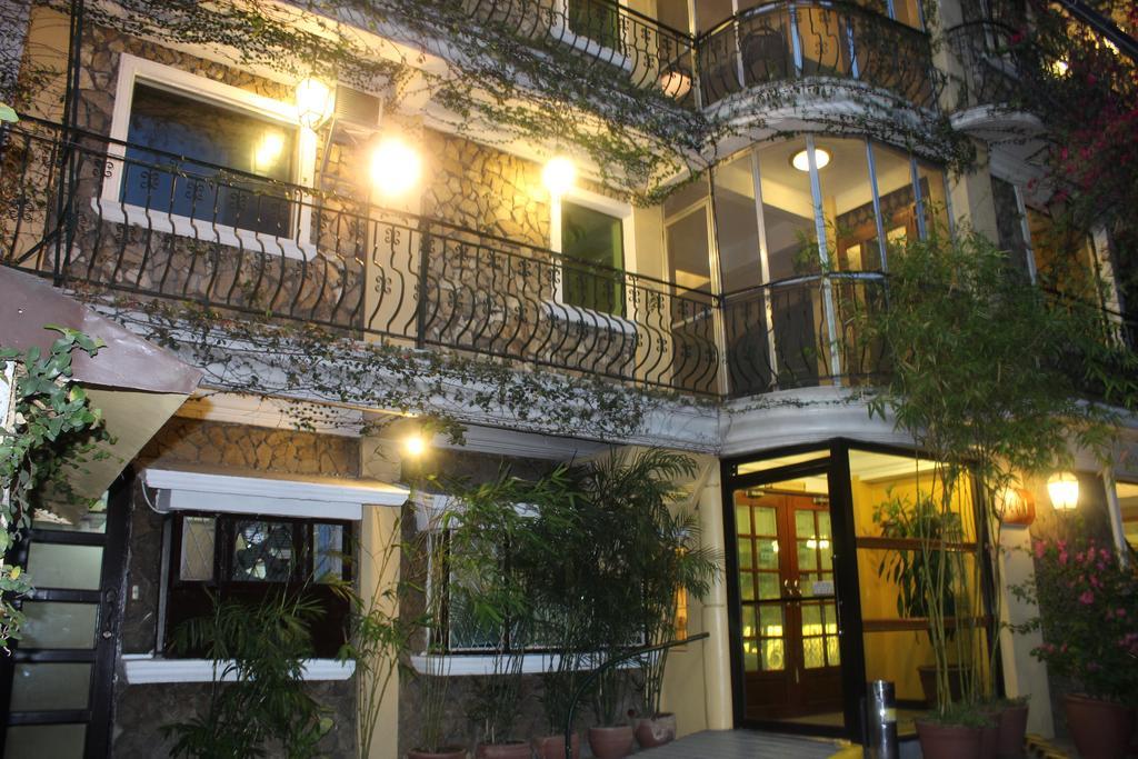 Saint Illian'S Inn Makati Makati City Buitenkant foto