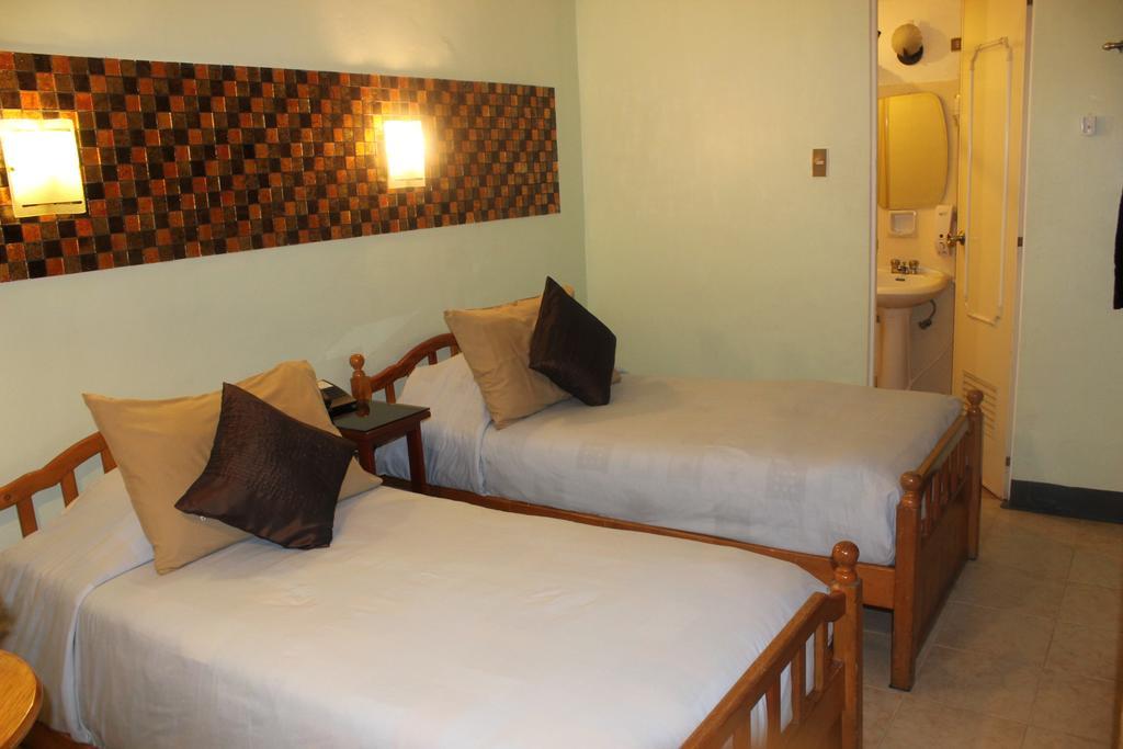 Saint Illian'S Inn Makati Makati City Buitenkant foto