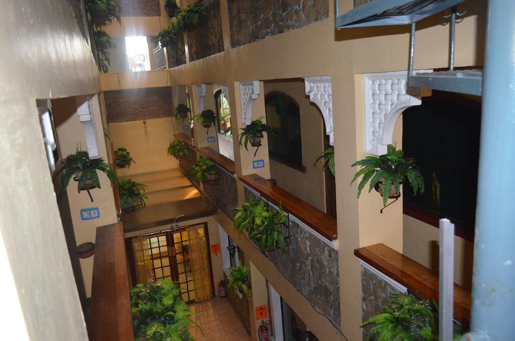 Saint Illian'S Inn Makati Makati City Buitenkant foto