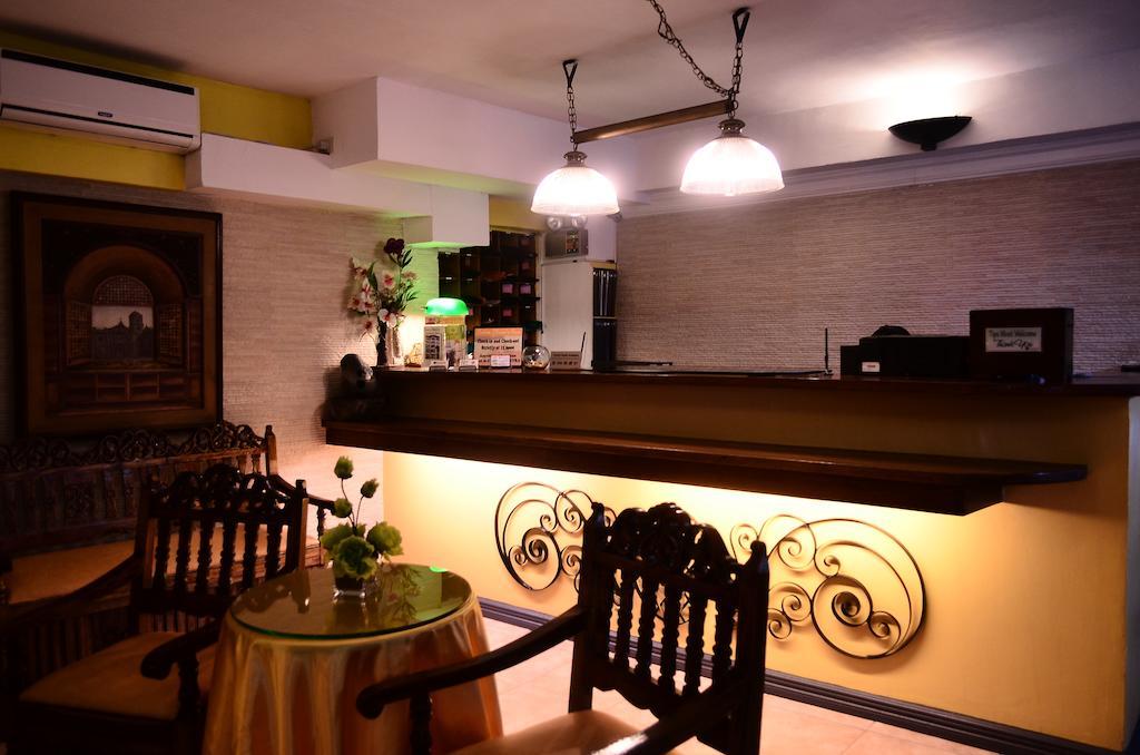 Saint Illian'S Inn Makati Makati City Buitenkant foto