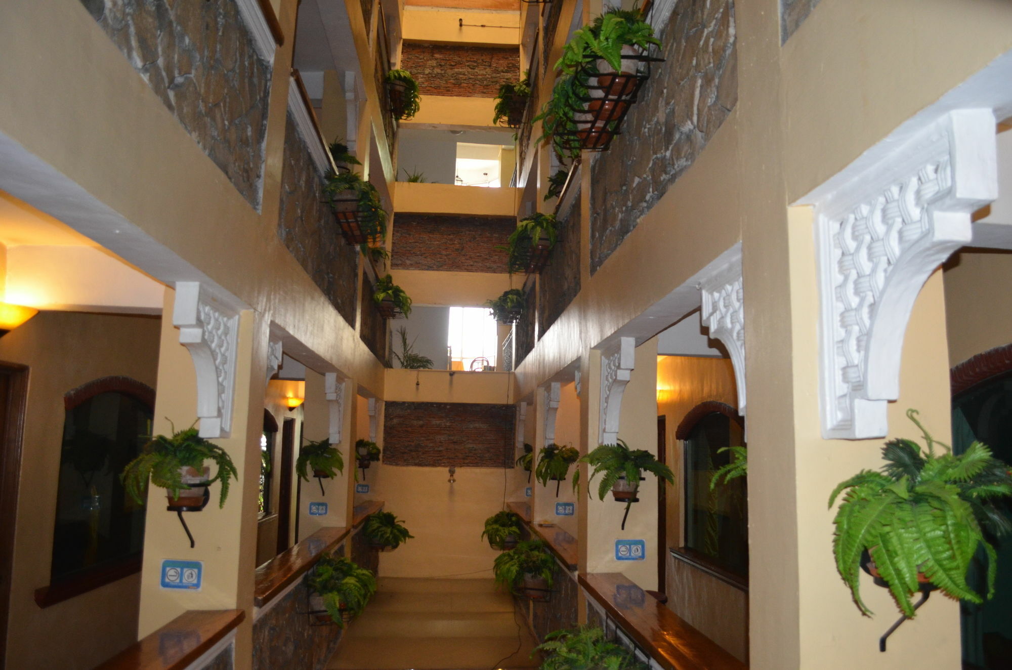Saint Illian'S Inn Makati Makati City Buitenkant foto